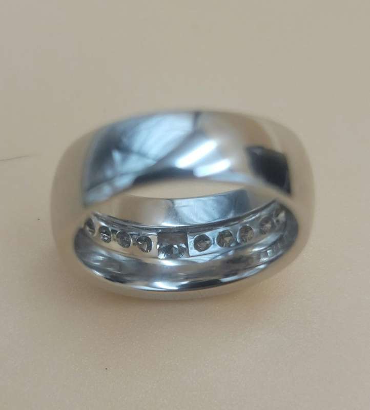 Engagement ring - Stunning craftmanship by jeweller Uwe Koetter - newly rhodium plated - Size M