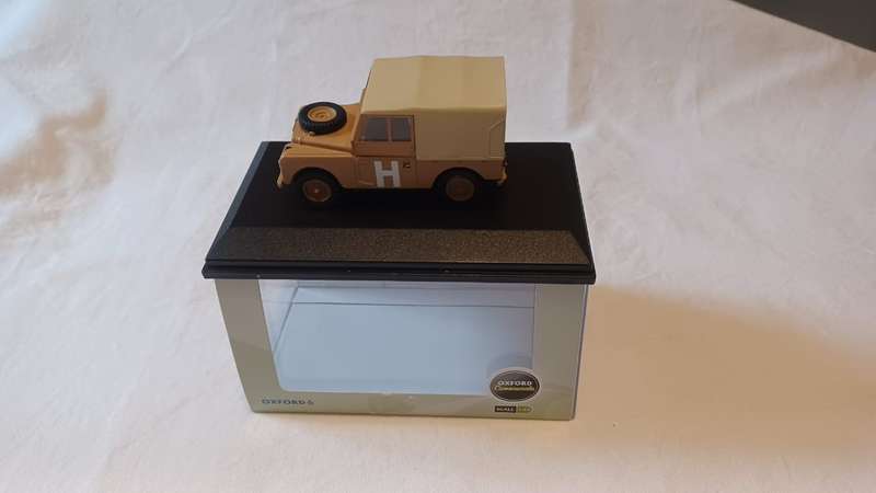 Oxford Diecast Sand Military (Hamilcar) - 1:43 Scale - New In Perspex Case