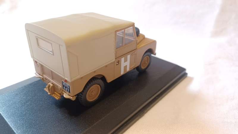 Oxford Diecast Sand Military (Hamilcar) - 1:43 Scale - New In Perspex Case