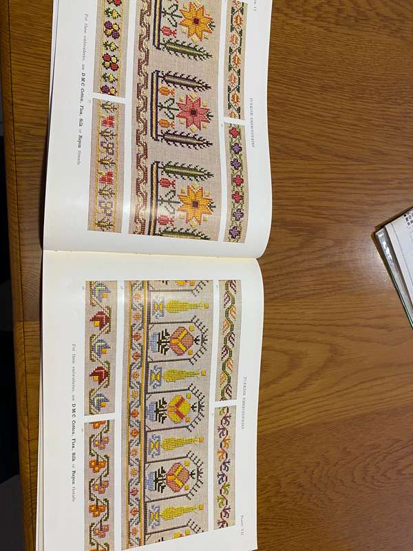DMC Library Turkish Embroideries publicatioon