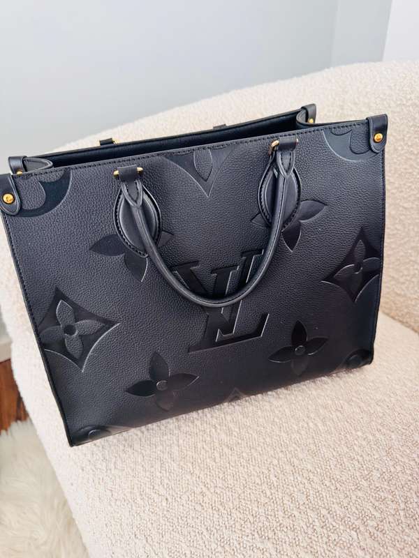 On the go hand bag