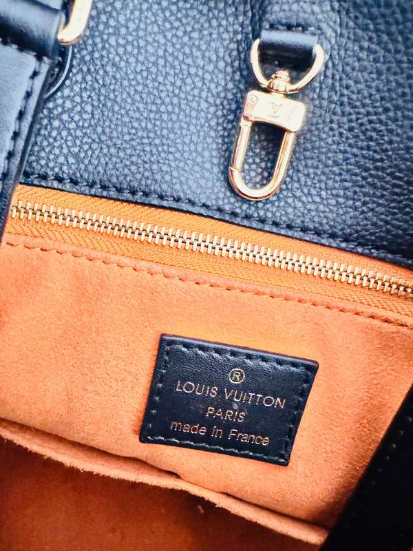 On the go hand bag