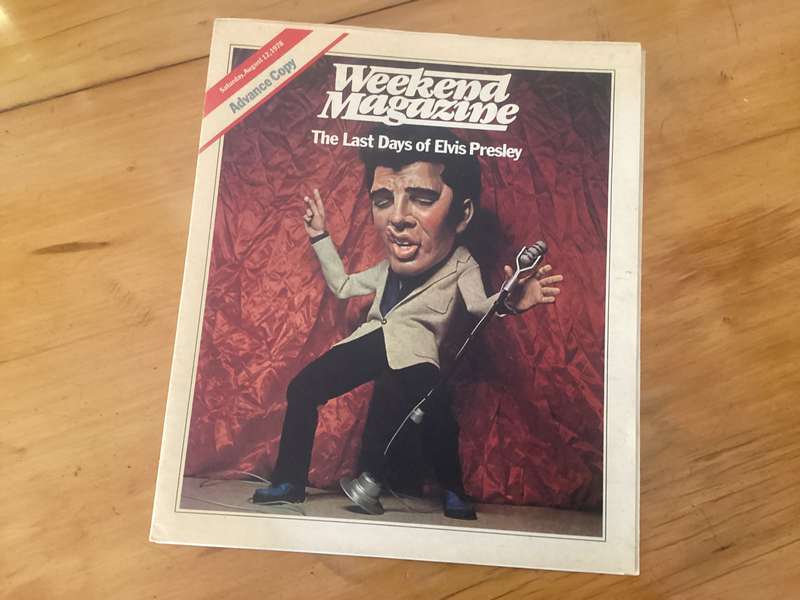 ELVIS. Classic: Weekend Magazine (Canadian 1 year anniversary issue). Complete and in very good con.