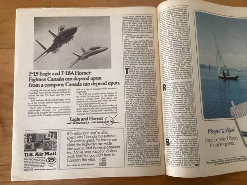 ELVIS. Classic: Weekend Magazine (Canadian 1 year anniversary issue). Complete and in very good con.