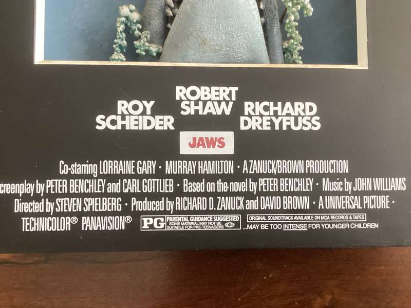 JAWS !!! Classic and very unique 3D movie diorama, based on the 1975 movie poster