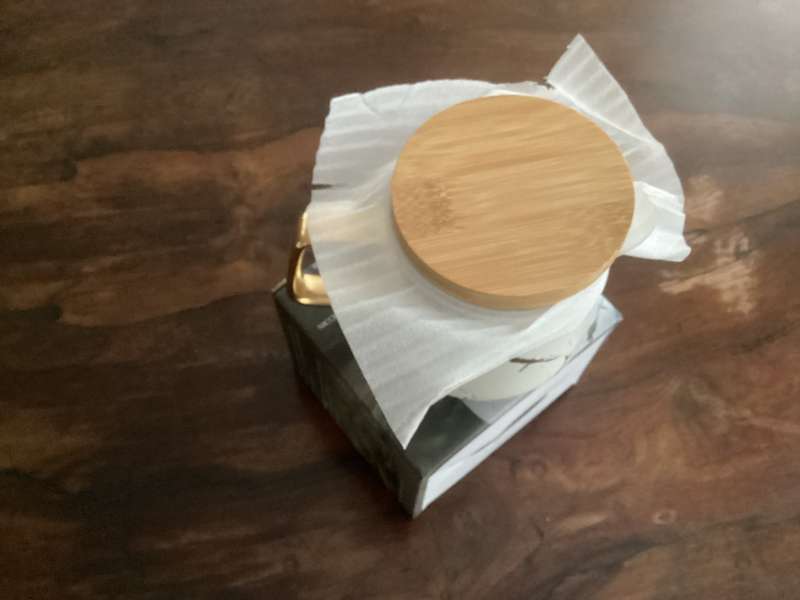 Kintsukuroi, fine bone China mug, with acacia wooden base. New.