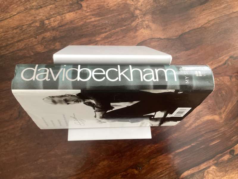 David Beckham Autobiography. His real story, hardcover in a VGood condition. (2nd book free).