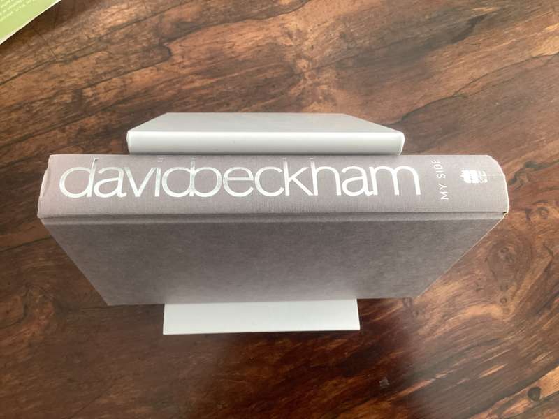 David Beckham Autobiography. His real story, hardcover in a VGood condition. (2nd book free).