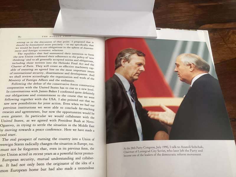 MIKHAIL GORBACHEV. The August Coup. Hardcover, First Edition.