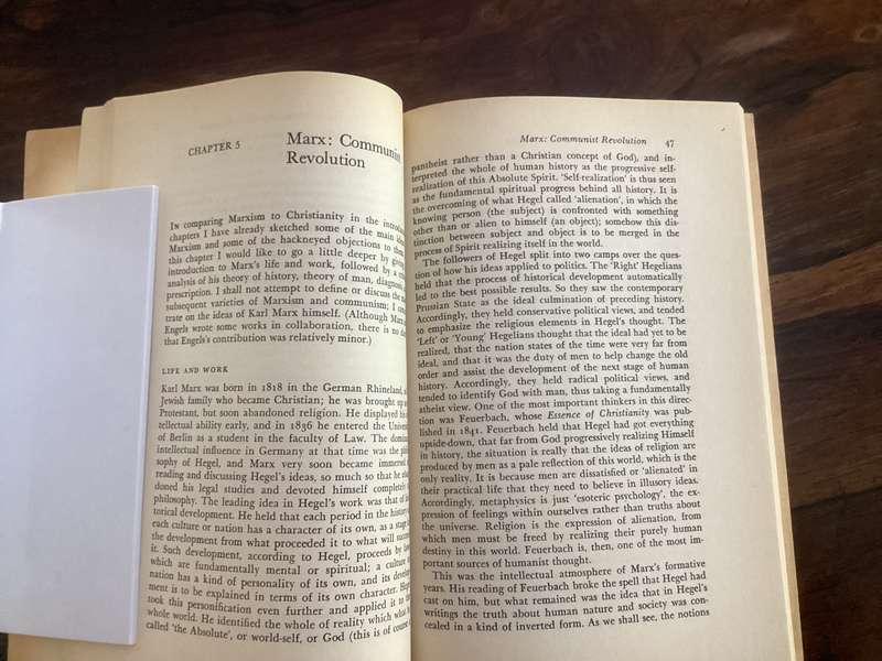 Seven Theories of Human Nature. Paperback in a Good+ condition.