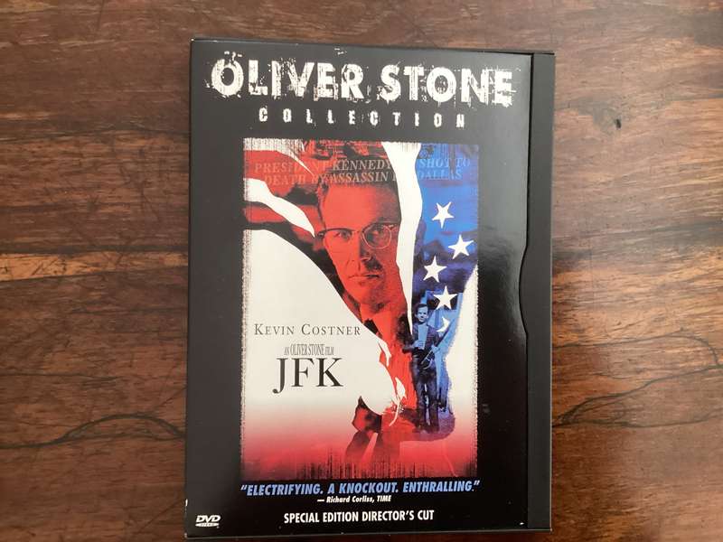 JFK an OLIVER STONE collection. Starring Kevin Costner. Excellent condition.