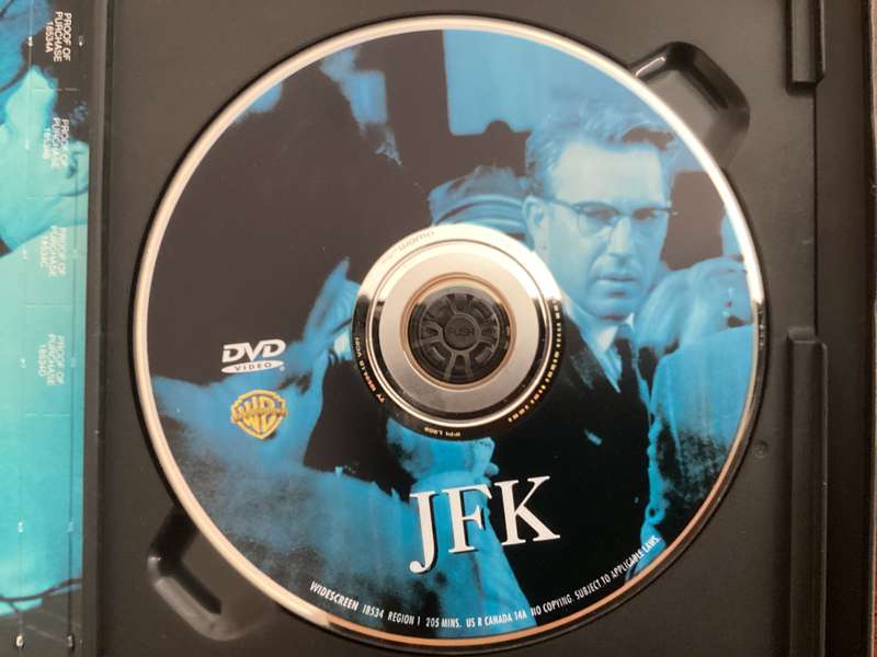 JFK an OLIVER STONE collection. Starring Kevin Costner. Excellent condition.
