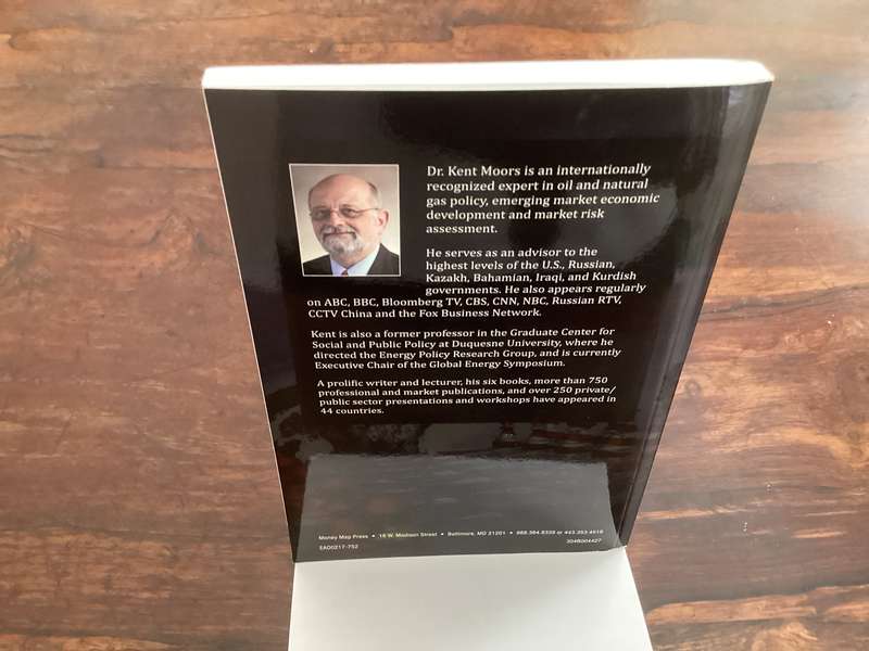 THE GREAT GAME - The Coming Face-Off For Global Supremacy.. Softcover, in a new condition.