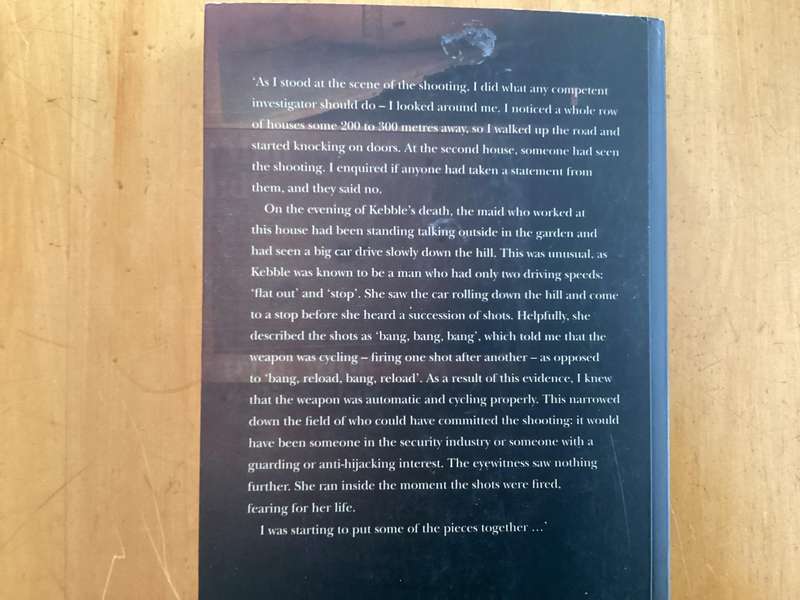 STEEPED IN BLOOD, David Klatzow, as told to Sylvia Walker. Paperback in excellent condition.