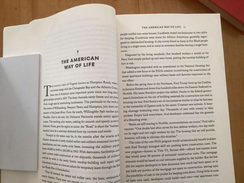 DONALD TRUMP Lucky Loser. Paperback in a very good condition.
