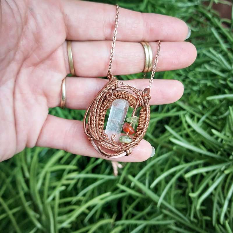 Clear Quartz With Peridot & Carnelian Chips in Copper Pendant Twisted & Stoned