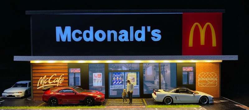 G Fans McDonalds Diorama 1/64 scale