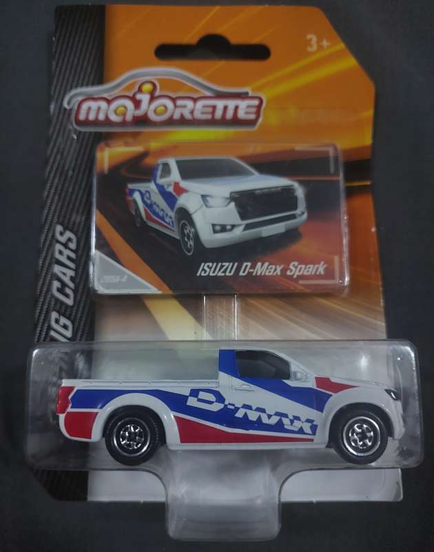 MAJORETTE ISUZU D-MAX SPARK
