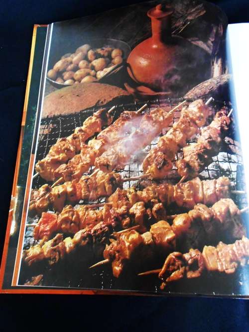 All Colour South African Cookbook - Sannie Smit FIRST EDITION signed by the author