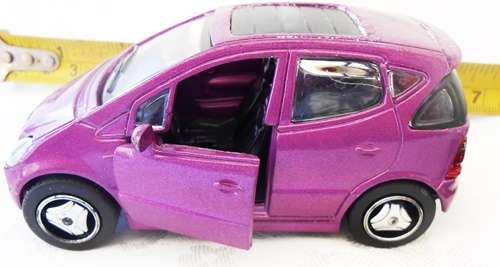 two die-cast model Mercedes Benz A-class cars NewRay  1:32 purple and WELLY blue no 9751