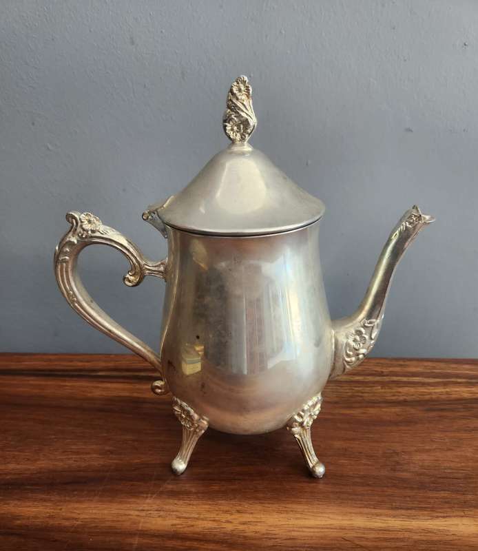 Vintage Silver Plated tea pot