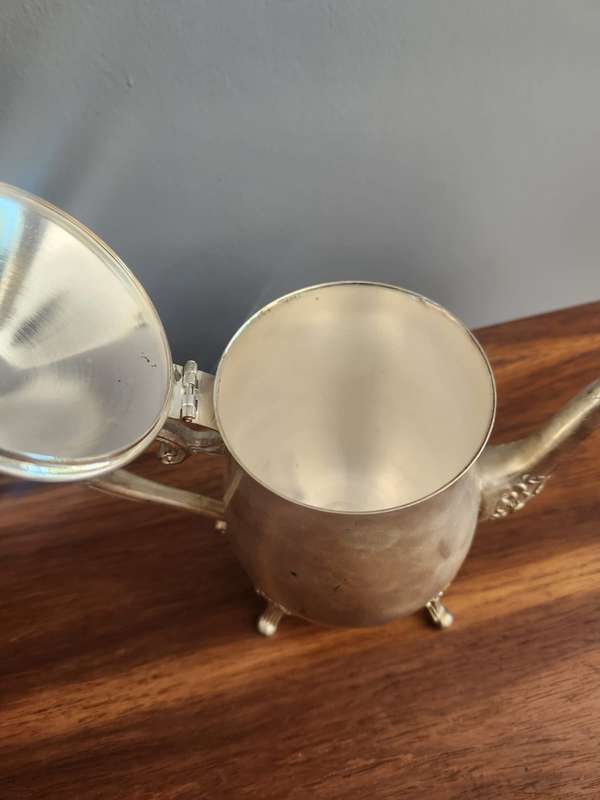 Vintage Silver Plated tea pot