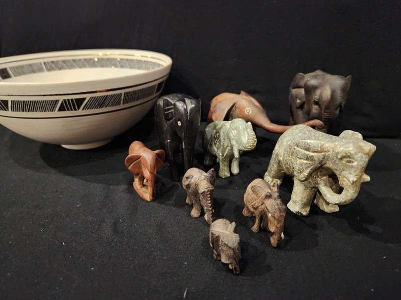 Hand crafted elephant lot & bowl