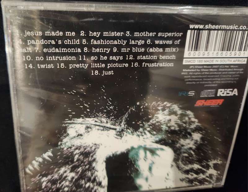 New CD HENRY Ate ( Slap in the face)