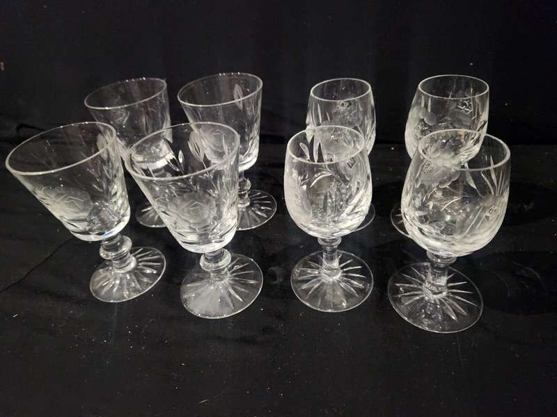 8 x Cut class glasses ( 4 +4 )