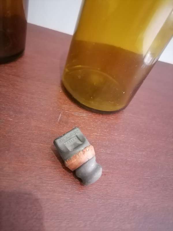2 X RARE VINTAGE SA BREWERY BEER BOTTLES