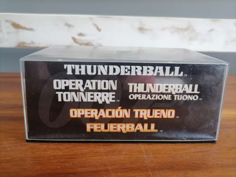 JAMES BOND 007 MODEL Car THUNDERBALL
