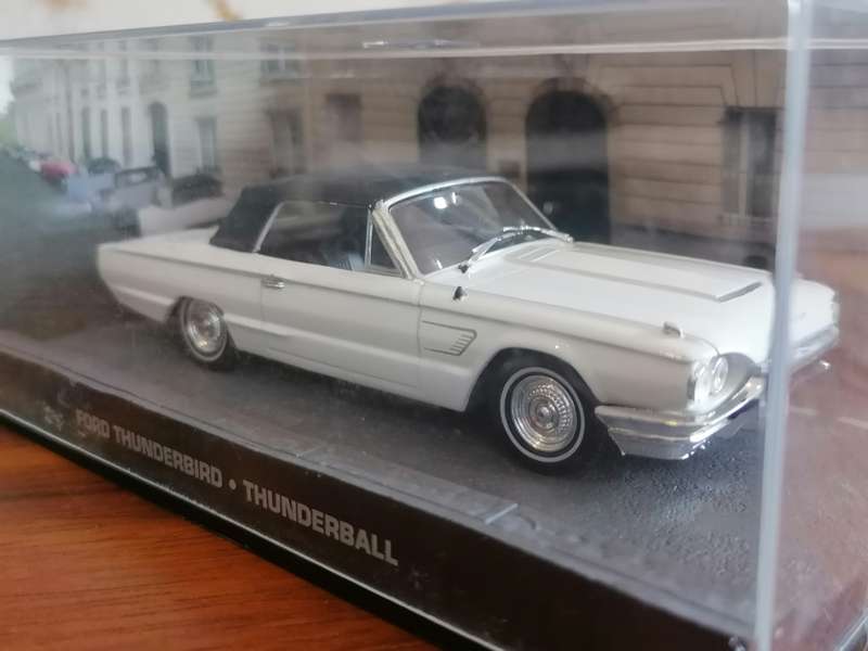 JAMES BOND 007 MODEL Car THUNDERBALL