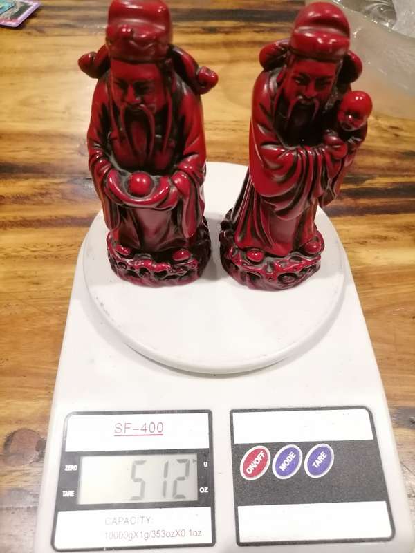 2 x VINTAGE CHINESE RESIN FIGURINES