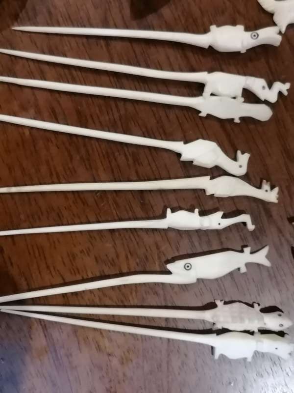 Vintage ivory lot