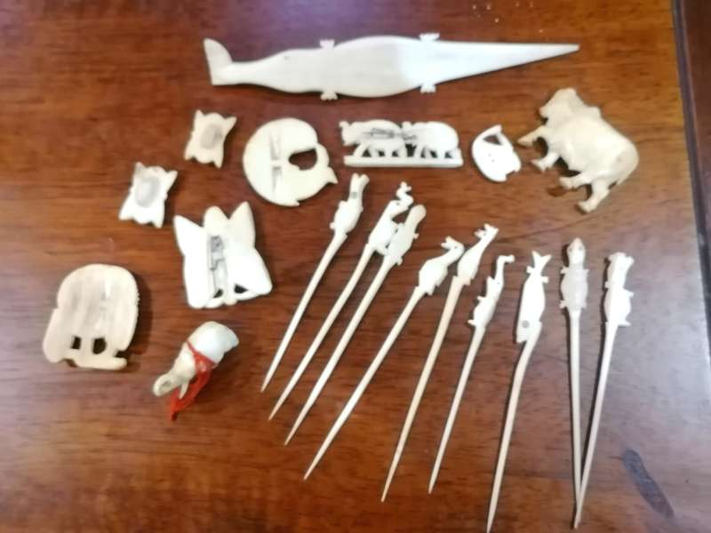 Vintage ivory lot