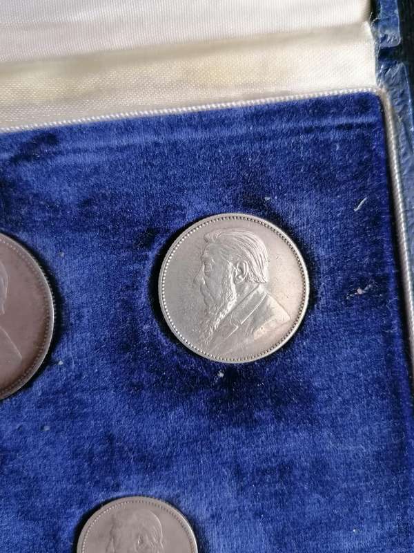 COMPLETE 1895 ZAR COIN SET IN SAM BOX (NO GOLD)