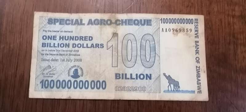 40 X ZIMBABWE BANKNOTES