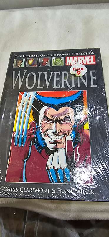 MARVEL SUPERHEROES HARDCOVER COMIC (WOLVERINE)