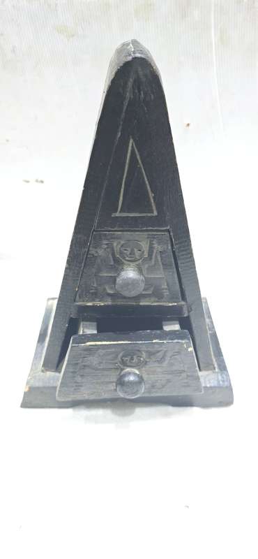 BLACKWOOD TRIANGULAR CHEST DRAWERS JEWLRY BOX(CARVED)30 X 20CM
