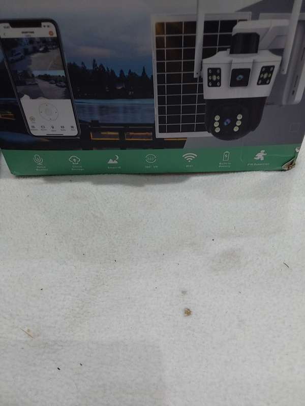 TWO SCREENS OUTDOOR SOLAR WIFI CAMERA