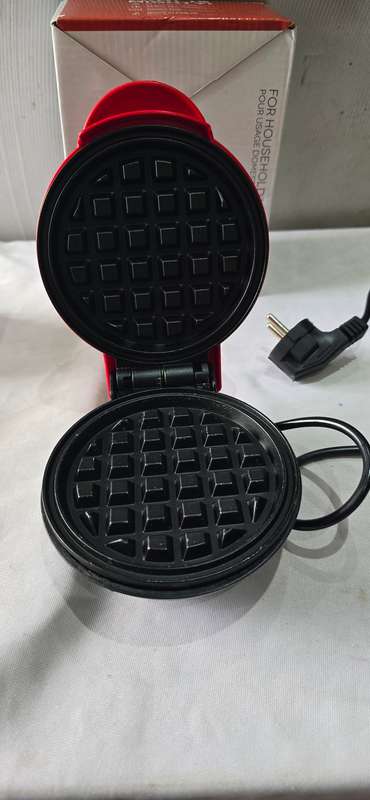MINI WAFFLE MAKER[12cm in diameter)
