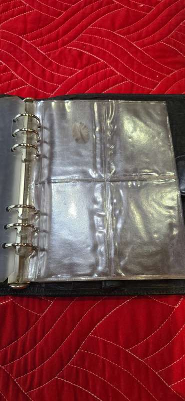 KAINOS LEATHER BUSINESS CARD ,/OFFICE BINDER,(CAM BE USED FOR TDC)
