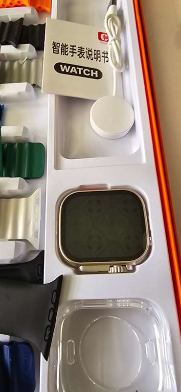 ULTRA 8 PLUS ONE Y80 SMART WATCH(INCL. CHANGEABLE STRAPS)SEALED PACK