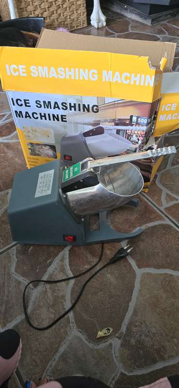 ELECTRIC ICE SMASHING MACHINE(UNUSED)