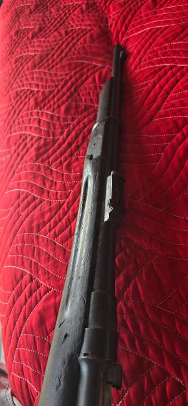 ANTIQUE LEE ENSFIELD WORLD WAR RIFLE(DEACTIVATED)