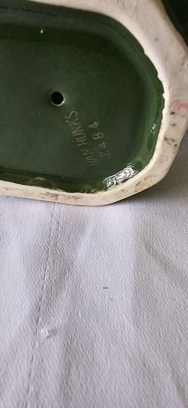 VINTAGE VAN HUNKS TOILET SHAPE CIGARETTE HOLDER AND ASHTRAY