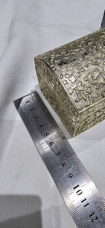 ELWECO SILVERPLATED ANTIQUE JEWELRY BOX(UNUSED) IN ORIGINAL BOX