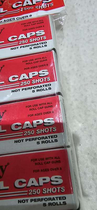 6 BOXES DAISY ROLL CAPS(250 SHOTS EACH BOX)