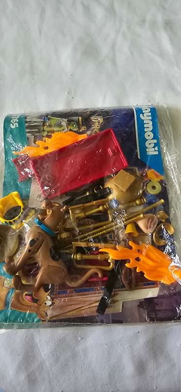 PLAYMOBILE SCOOBY DOO TOYS