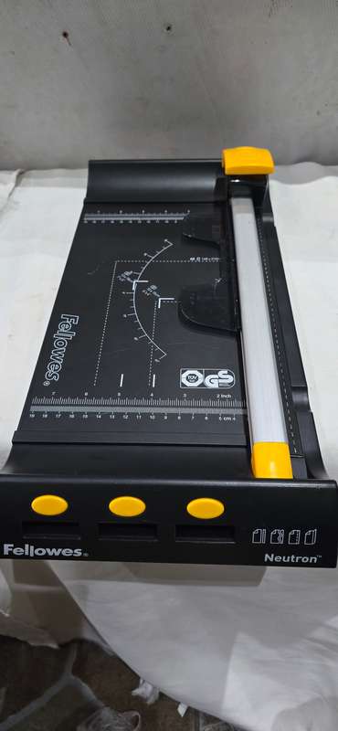 Fellowes Neutron Paper Trimmer